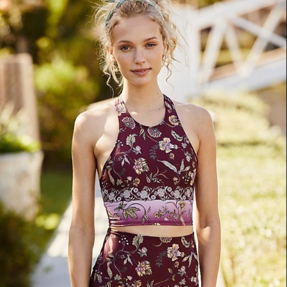 Free People Movement x Onzie Burgundy Floral Peekaboo Racer Back Sports Bra Med